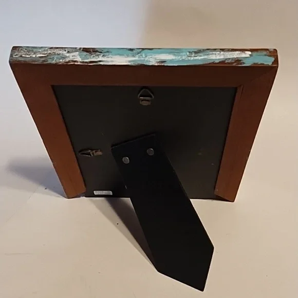 Distressed Shell Frame - Picture 5 of 8